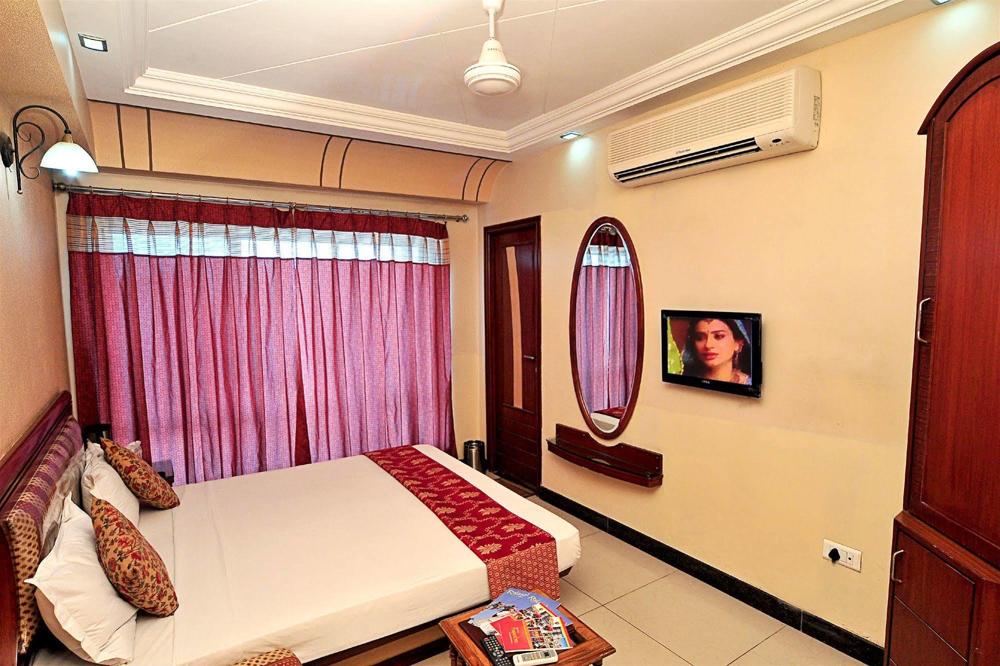 Hotel Ratnawali Jodhpur  Buitenkant foto